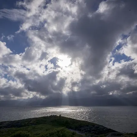 Vestfjord Panorama *