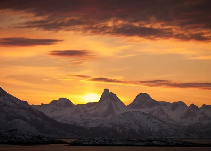 Vestfjord Panorama Lodingen